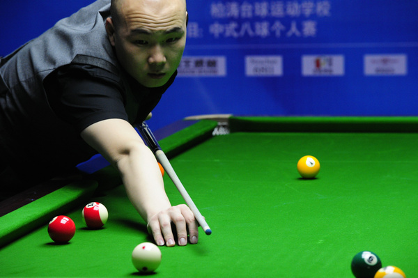 尔接连击败 尔接连击败