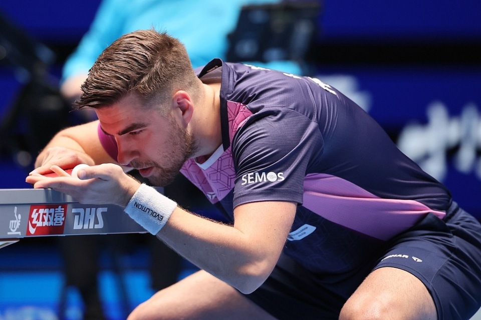 于比赛的悬 于比赛的悬