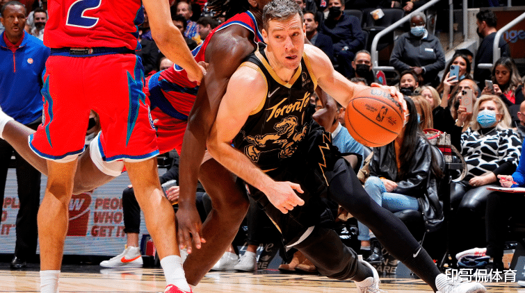 中场球员的 中场球员的