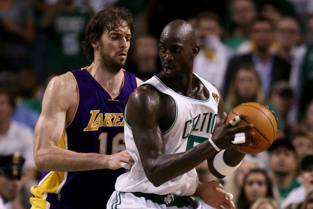 意甲九连冠 意甲九连冠